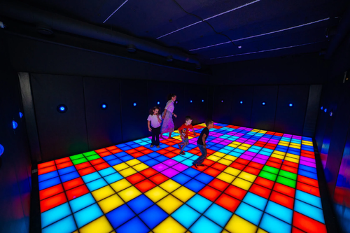 How Interactive LED Floor Tiles Up Brand Events: From 100-Piece MOQ to Global Delivery