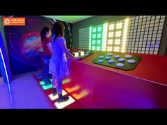 Activé extrême de main Les enfants de la fête d'équipe Interactif affichage LED Activer les jeux Pixel