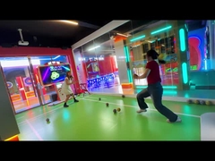 Joueur multijoueur contre chaque travail d'équipe Jeu d'équipe Challenge de cible