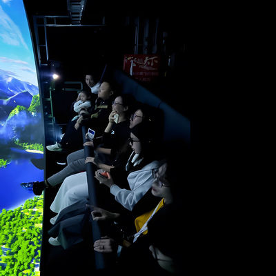 Bon prix Équipement de parc virtuel Expérience visuelle Théâtre de cinéma Dôme Écran Projecteur Cinéma volant en ligne