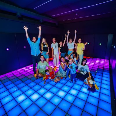Bon prix Planche de danse à LED 30x30cm Jeu actif interactif Planche à LED pour jeux pour enfants en ligne