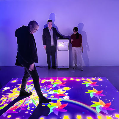 Bon prix Appareil de projection tout-en-un mobile interactif à l'intérieur en ligne