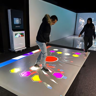 Bon prix Une nouvelle projection mobile tout en un pour les parcs d'attractions en ligne