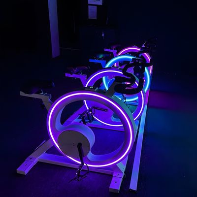 Bon prix Vélo interactif AR Proyecteur de jeux Vélo d'exercice avec jeux interactifs en ligne