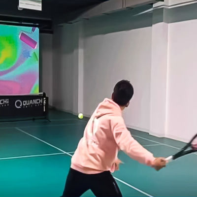 Bon prix 2024 Nouvelle vente à chaud Simulation intelligente intérieure Tennis Expérience Hall Sports en ligne
