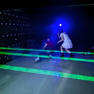 Bon prix Le plus récent jeu d'évasion de salle Labyrinthe laser en ligne
