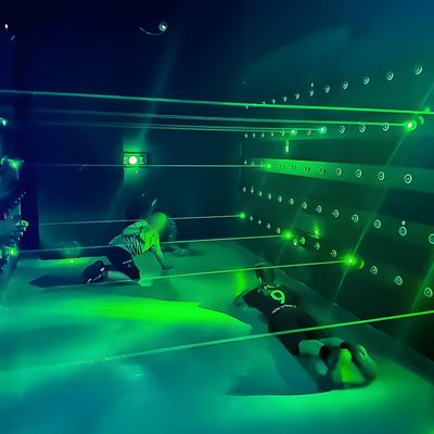 Bon prix Équipement de jeux d'amusement Laser Tag Arena Laser Escape Room Labyrinths Jeux laser actifs en ligne