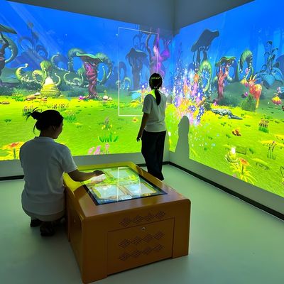 Bon prix Projecteur de table de peinture interactif professionnel pour les jeux pour enfants en ligne
