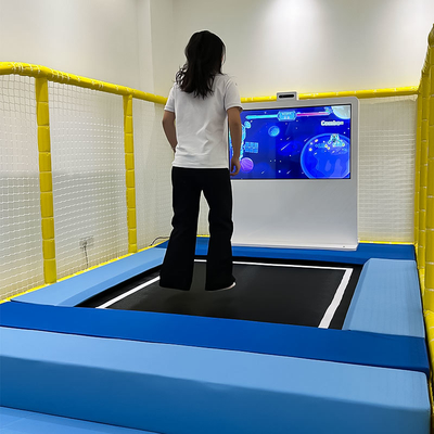 Bon prix Interactive Trampoline Park with 6 Games for Kids and Adults 100-240V en ligne