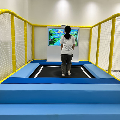 Bon prix Parc de trampoline interactif avec 6 jeux pour enfants et adultes 100-240V en ligne