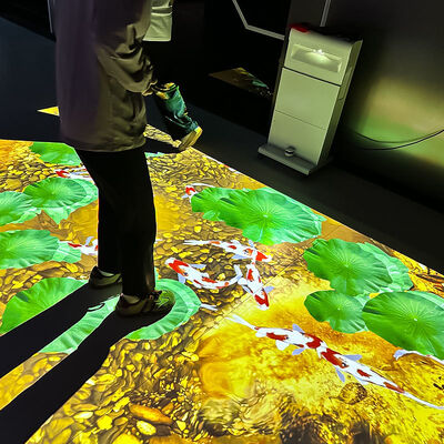 Bon prix Projecteur de sol interactif mobile tout-en-un avec 4000 lumens de luminosité, résolution 1280*800 et plus de 80 jeux en ligne