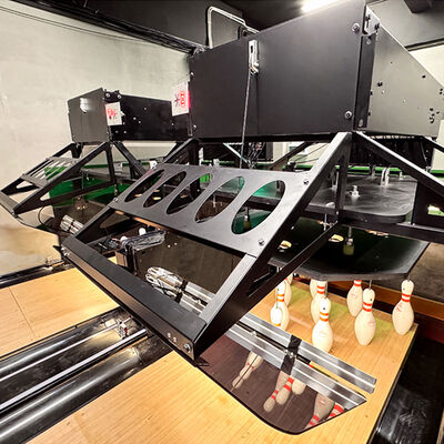 Bon prix Machine de bowling à base de pièces de monnaie avec des matériaux en caoutchouc et en bois pour le divertissement en intérieur 2000 kg Capacité en ligne