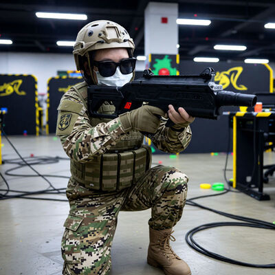 qualité Conception d'arène de laser game intérieure et extérieure 2026, système professionnel d'équipement de laser game commercial, jeu de tir au pistolet usine