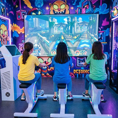 Qualité Vélo de cyclisme commercial immersif, jeu interactif à projection, système de fitness intelligent pour salles d'activité et centres pour jeunes usine