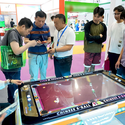 Bon prix Une machine de billard intelligente parfaite pour la maison, la salle de jeux ou le terrain de jeu intérieur en ligne