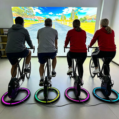 Qualité Jeu de vélo interactif avec une luminosité de 3500 lumens, une résolution de 1280*800 et 3 modes de jeu pour les sites sportifs usine